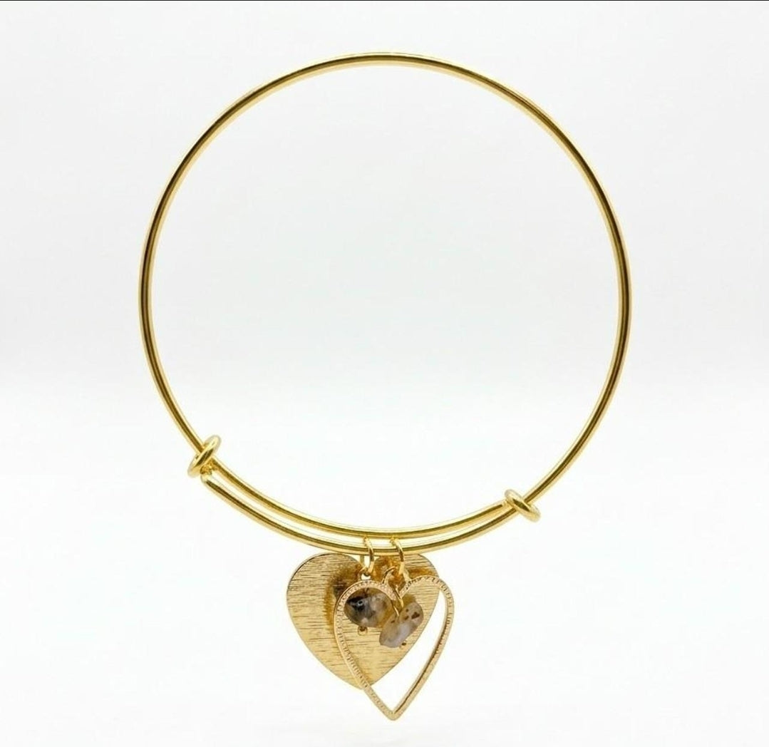 Basic Gold Heart Bangle